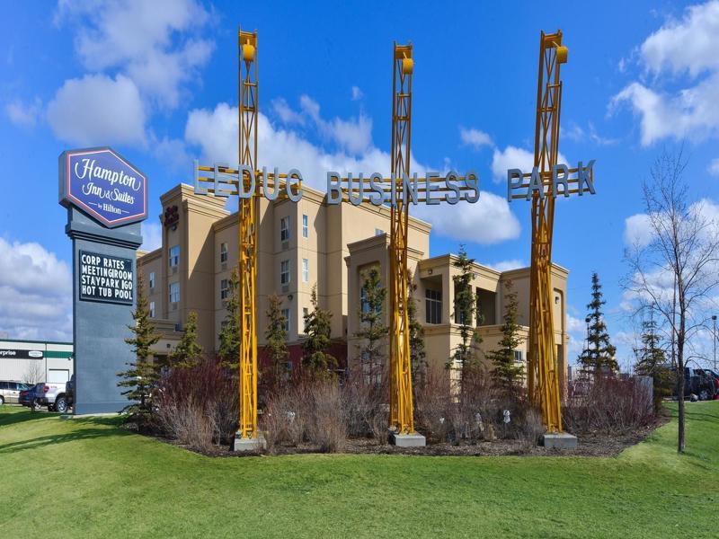Hampton Inn & Suites By Hilton Edmonton International Airport Ледюк Екстер'єр фото
