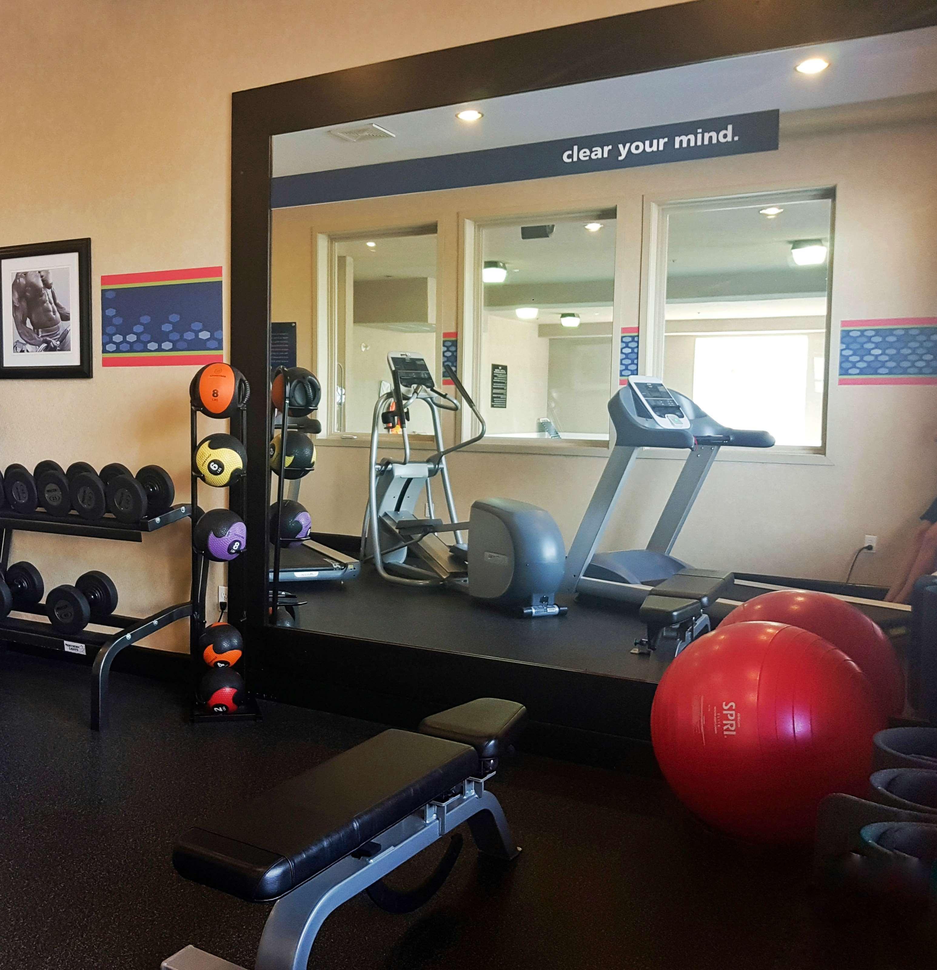 Hampton Inn & Suites By Hilton Edmonton International Airport Ледюк Екстер'єр фото