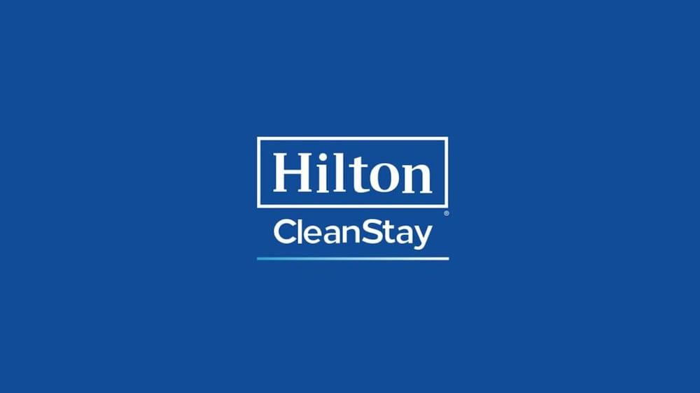 Hampton Inn & Suites By Hilton Edmonton International Airport Ледюк Екстер'єр фото