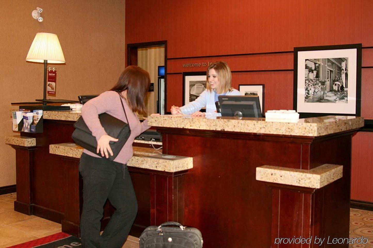 Hampton Inn & Suites By Hilton Edmonton International Airport Ледюк Інтер'єр фото